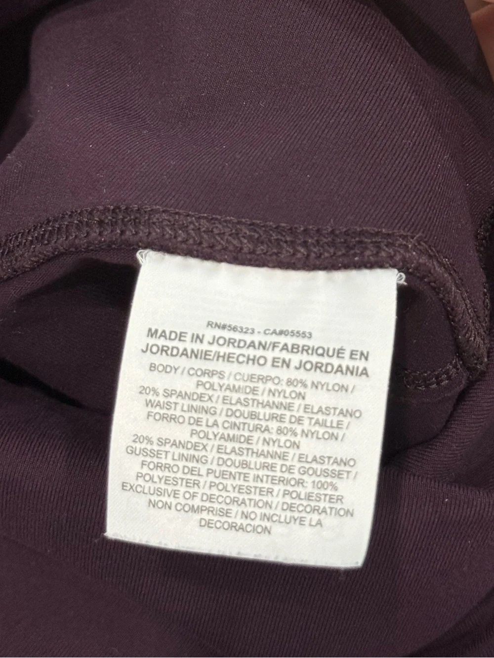 Nike NEW Size XS Dri-Fit Workout Training Leggings